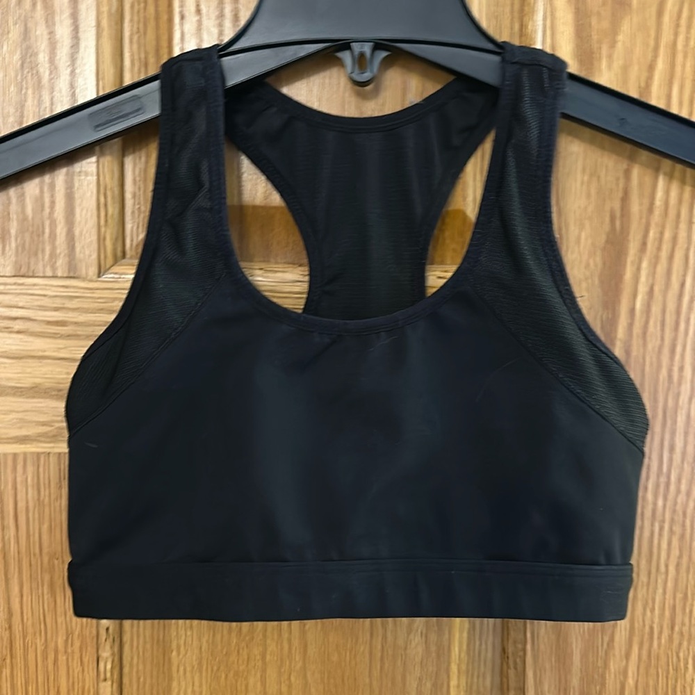 Sports bra